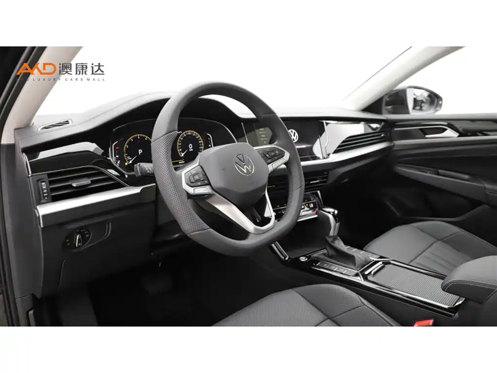 Volkswagen Passat 2025 Outstanding 380TSI Dragon Soaring Edition фото 6