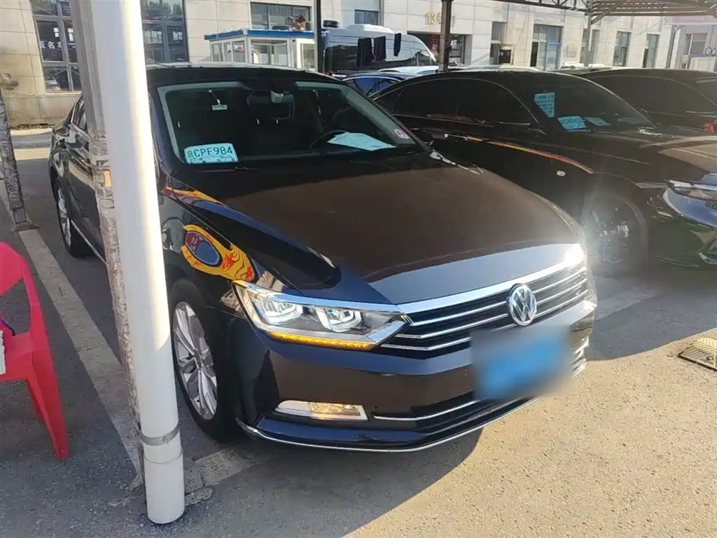 Volkswagen Magotan 2019 380TSI DSG Luxury Class China VI фото 4