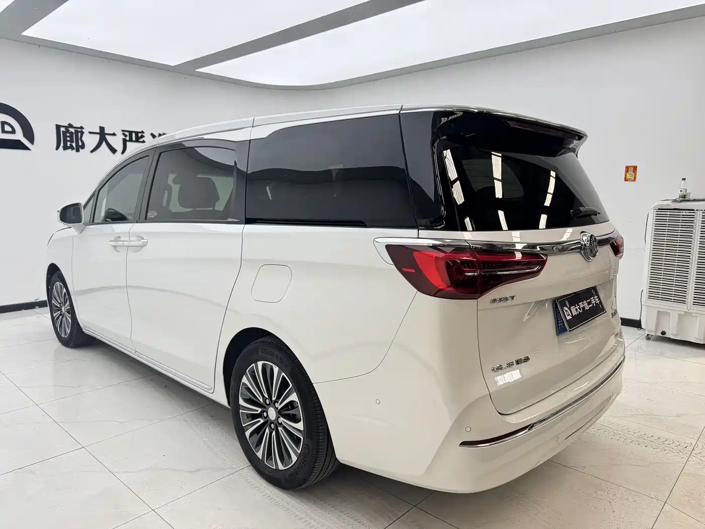 Buick GL8 2023 ES Landmaster Flagship фото 12