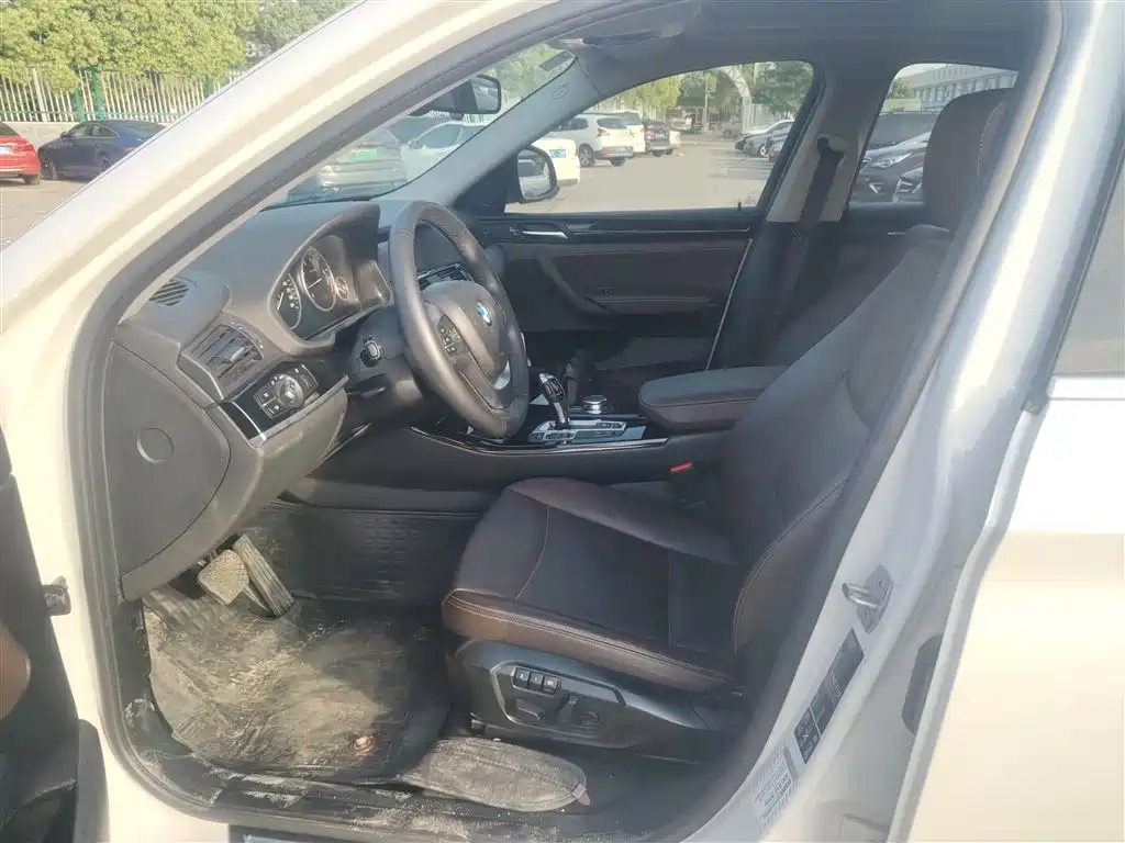 BMW X4 2014 xDrive20i X Design Package фото 14
