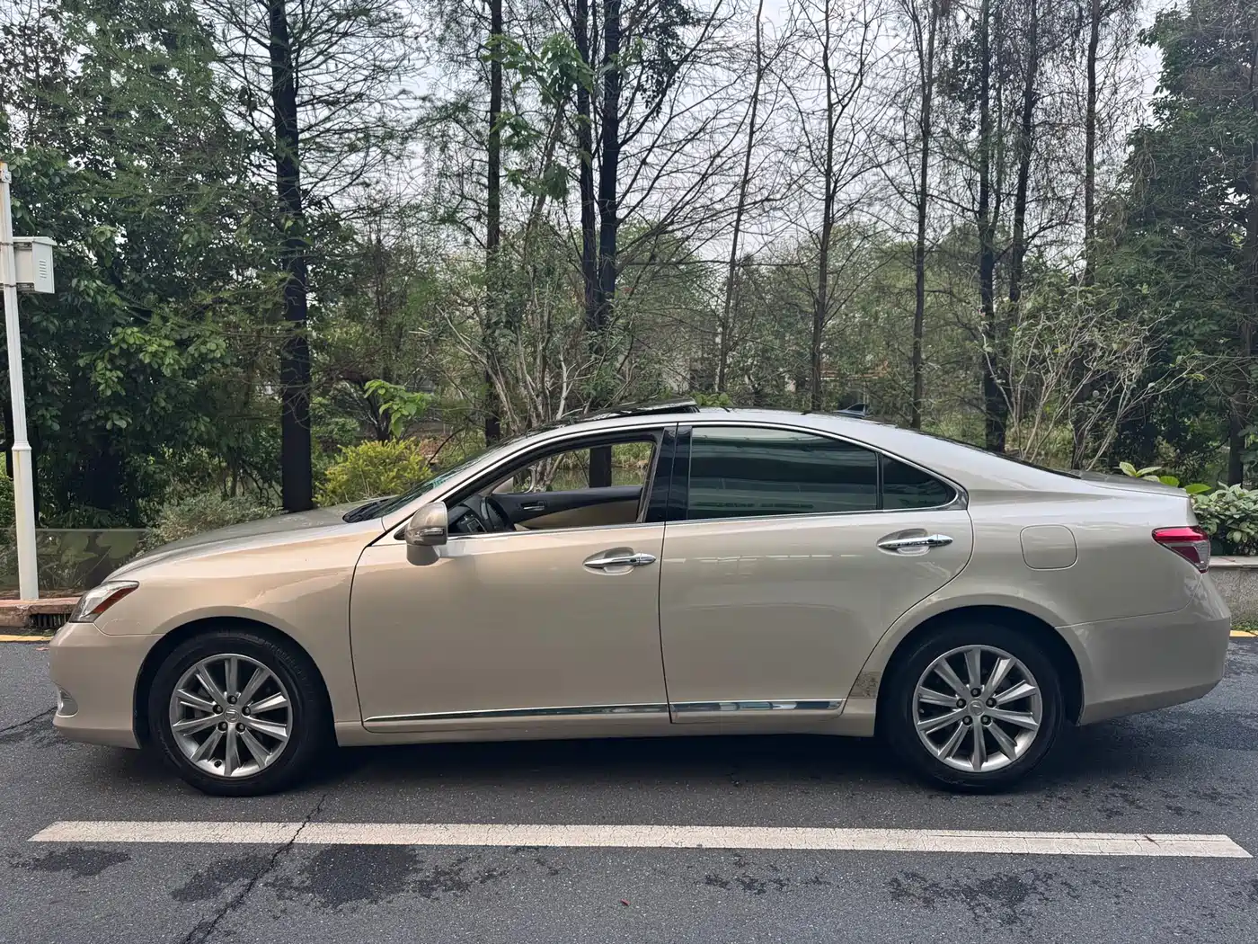 Lexus ES 2010 240 Luxury Edition фото 4