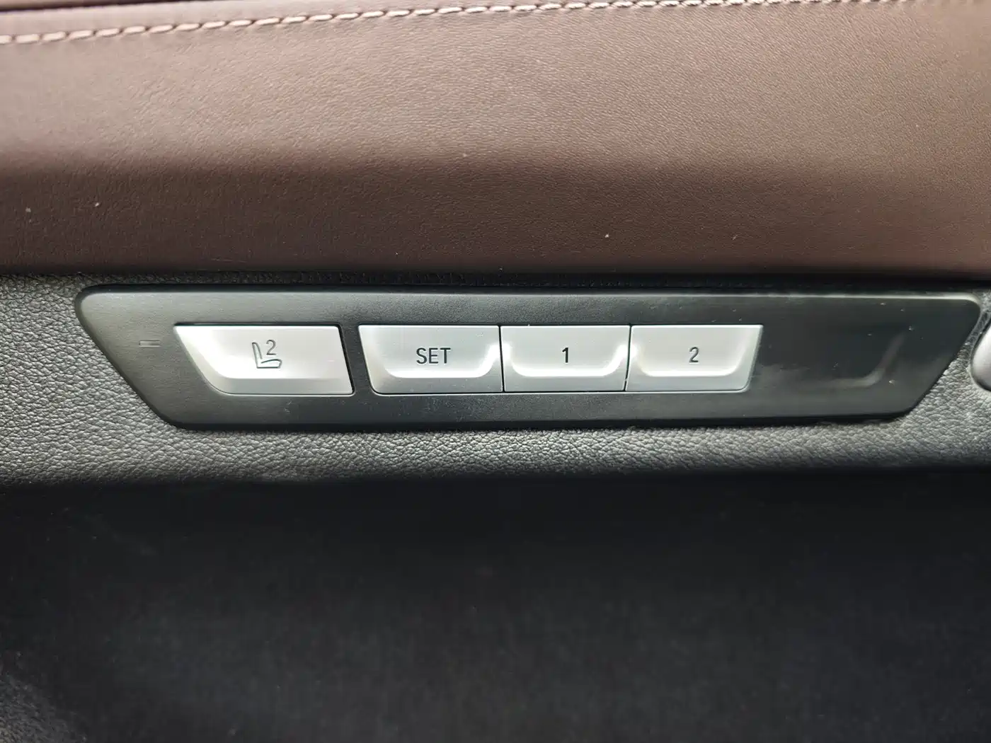 BMW 7 Series 2018 740Li Leading Type Excellence Package фото 17