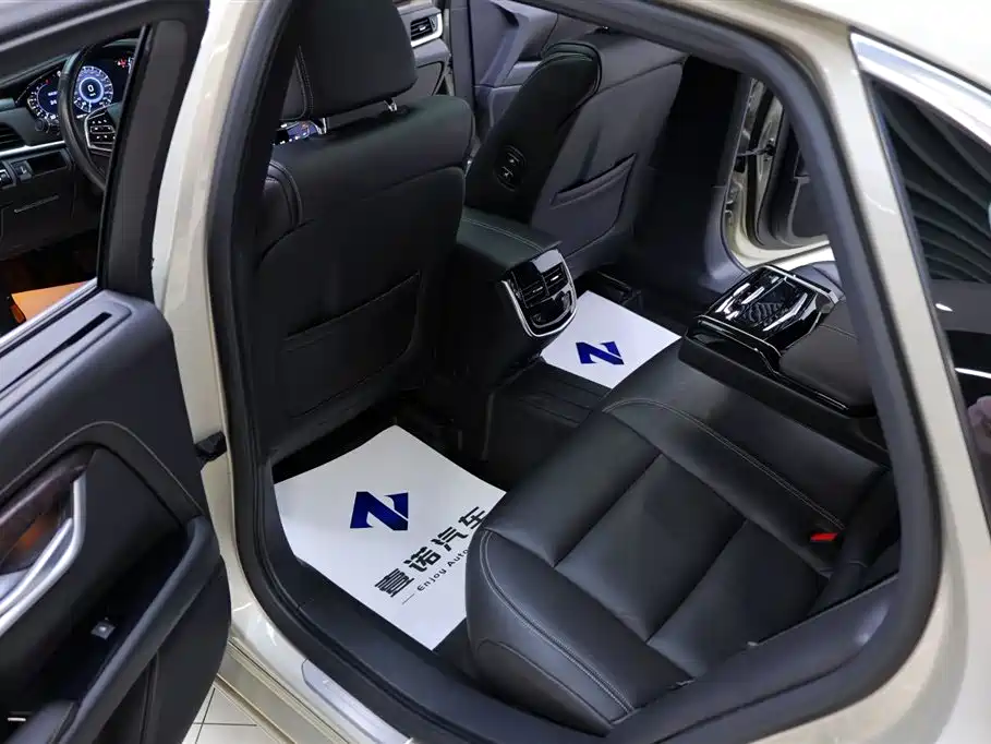 Cadillac XTS 2018 28T Luxury Model фото 32