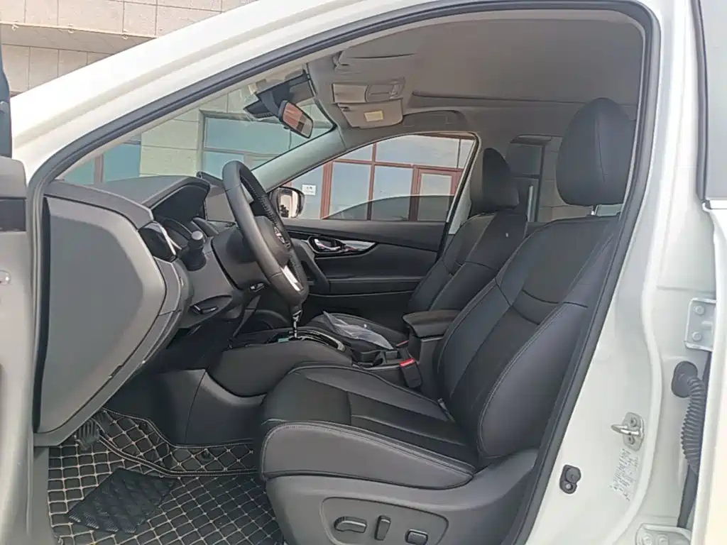 Nissan X-Trail 2026 2025 Honor 2.0L 2WD Leading Edition