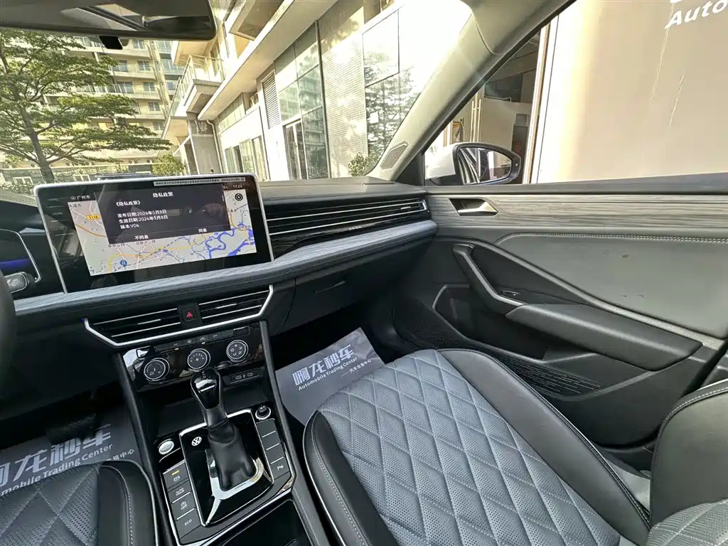 Volkswagen Sagitar 2025 300TSI DSG Surpass Edition фото 25