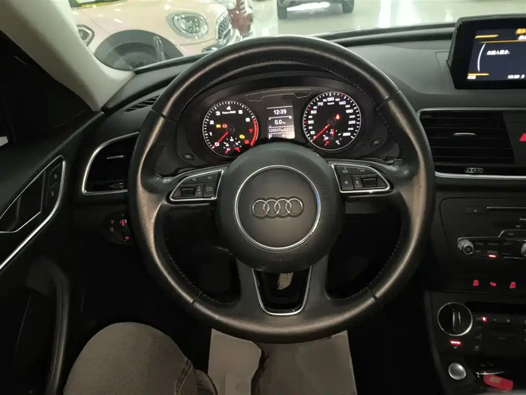 Audi Q3 2017 30 TFSI Style фото 7