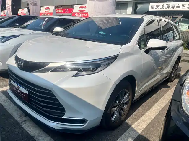 Toyota Toyota Sienna 2024 2.5L Hybrid 4WD Premium Edition
