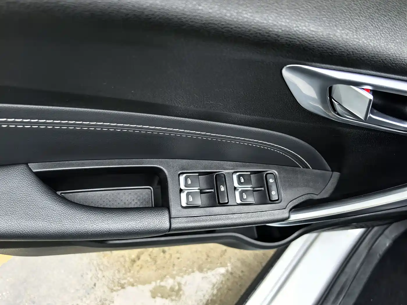 GEELY AUTOMOBILE VISION X3