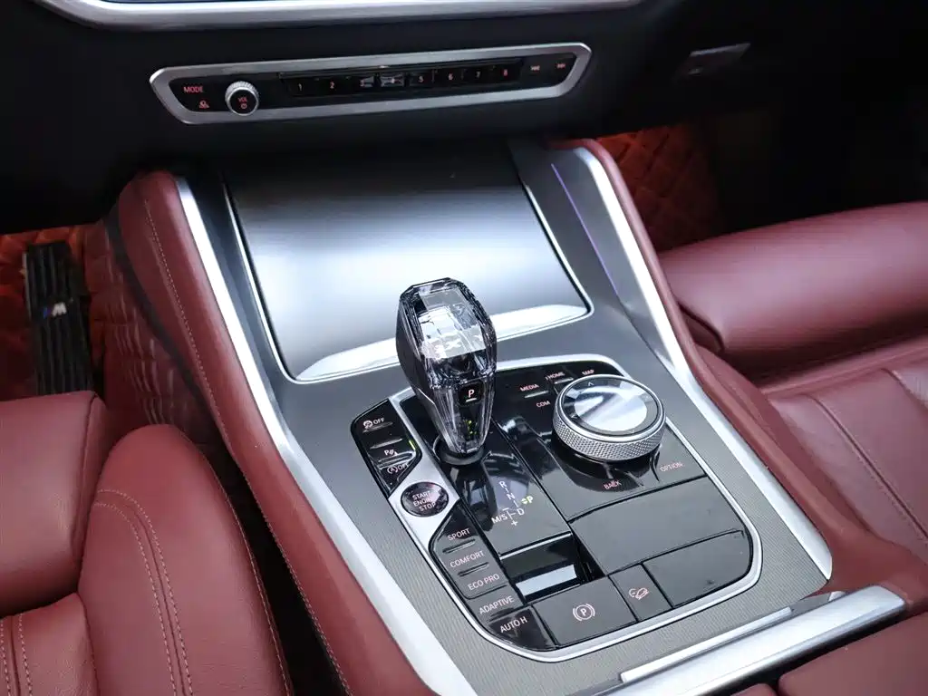 BMW X6 2021 xDrive30i M Sport Package фото 12