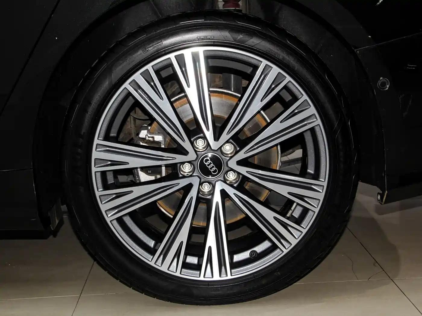 Audi A6L 2024 45 TFSI quattro Premium Dynamic фото 17