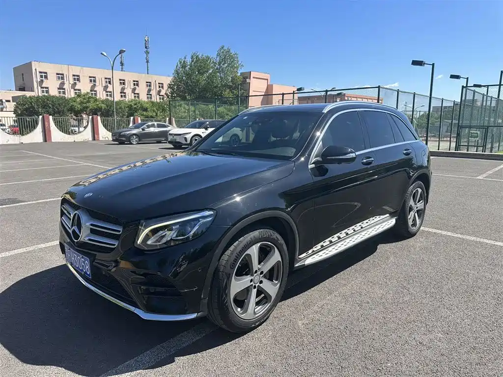 Mercedes-Benz GLC 2017 GLC 260 4MATIC Luxury