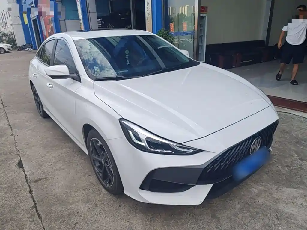 MG MG5 2024 2023 180DVVT CVT Luxury Edition