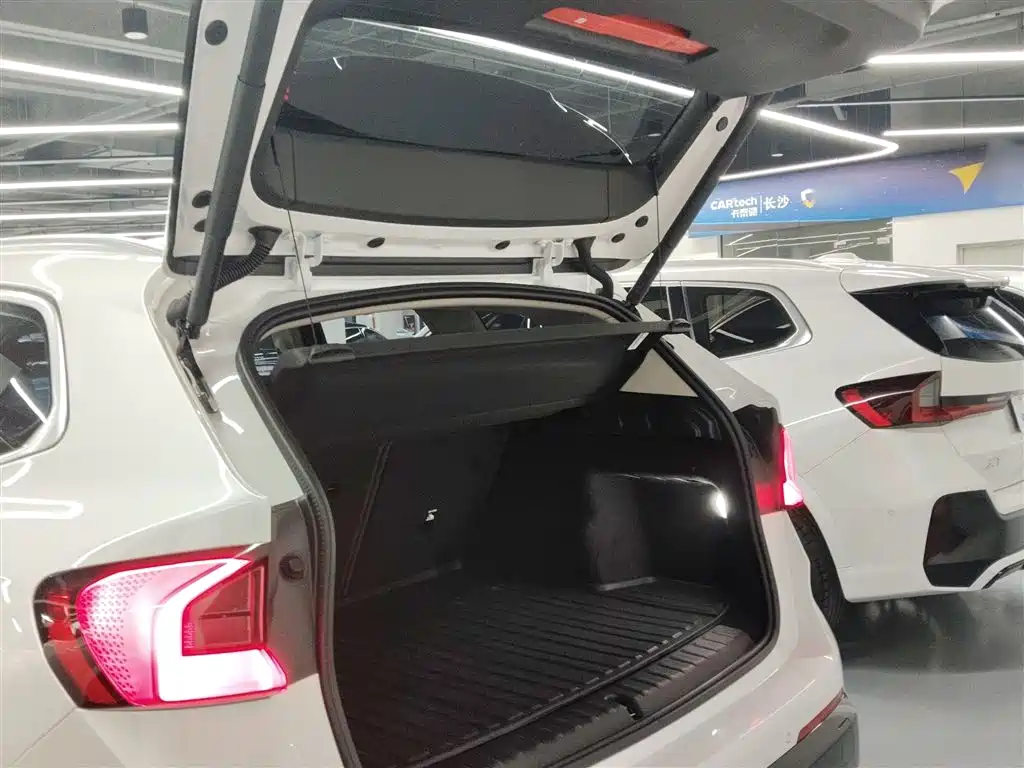 BMW X1 2023 sDrive25Li X Design Package фото 19