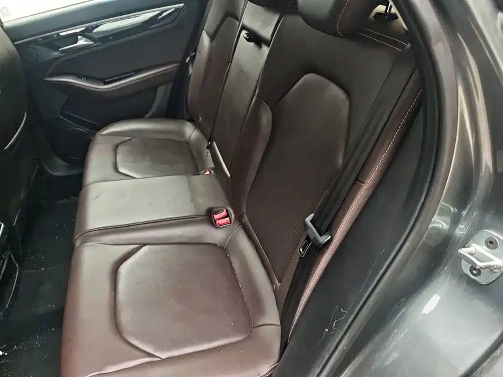 JAC Motors JAC J7 2020 2020 1.5T CVT Surpass Type