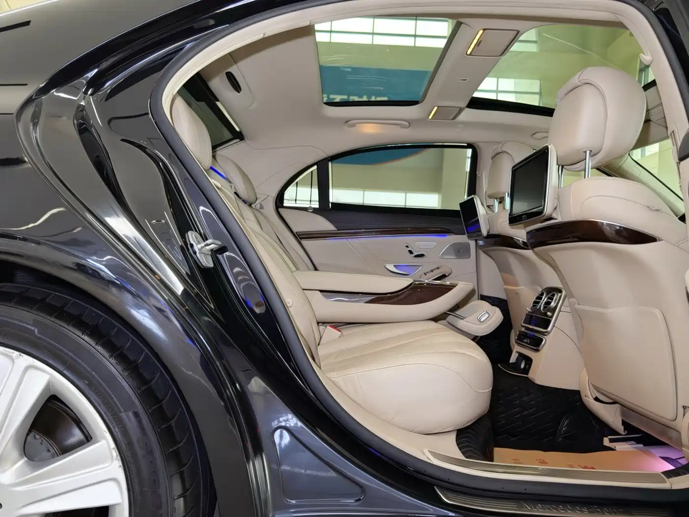 Mercedes-Benz S-Class 2015 S 400 L 4MATIC фото 13