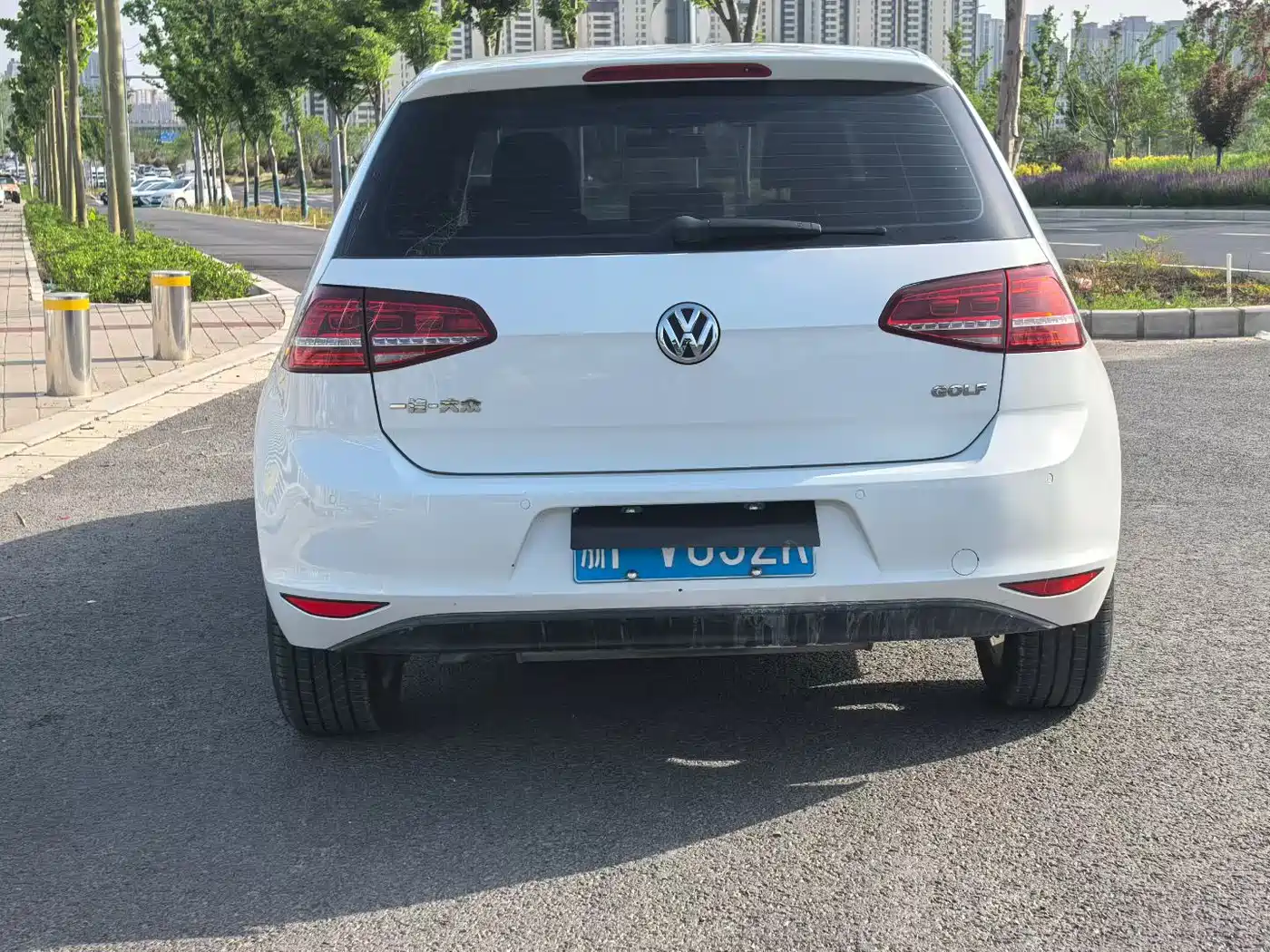 Volkswagen Golf 2016 1.6L Automatic Comfort фото 8