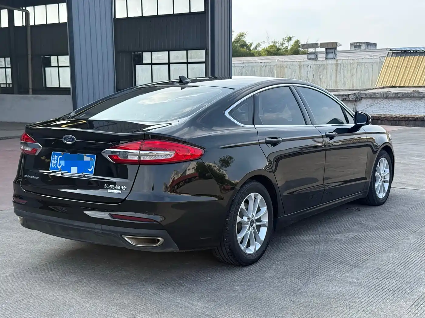 FORD MONDEO