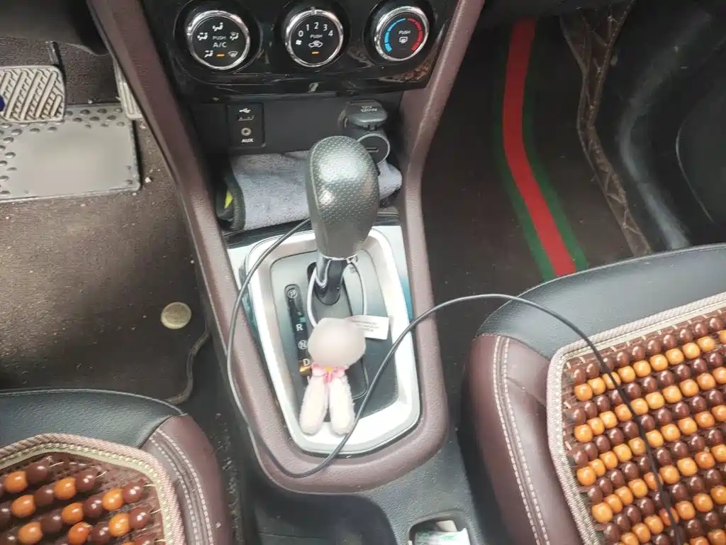 Venucia M50V 2017 2017 1.6L XL CVT Luxury