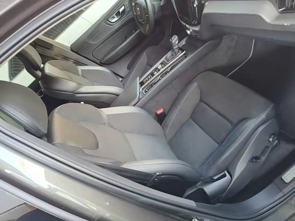 Photo 25 - Volvo XC60