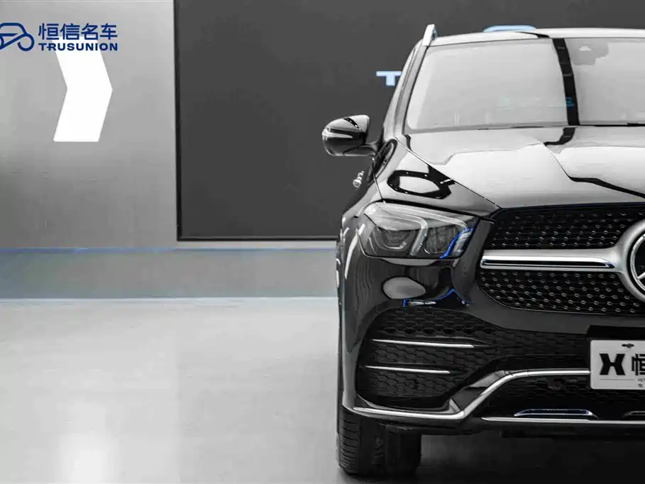Mercedes-Benz GLE 2023 GLE 450 4MATIC Luxury фото 8