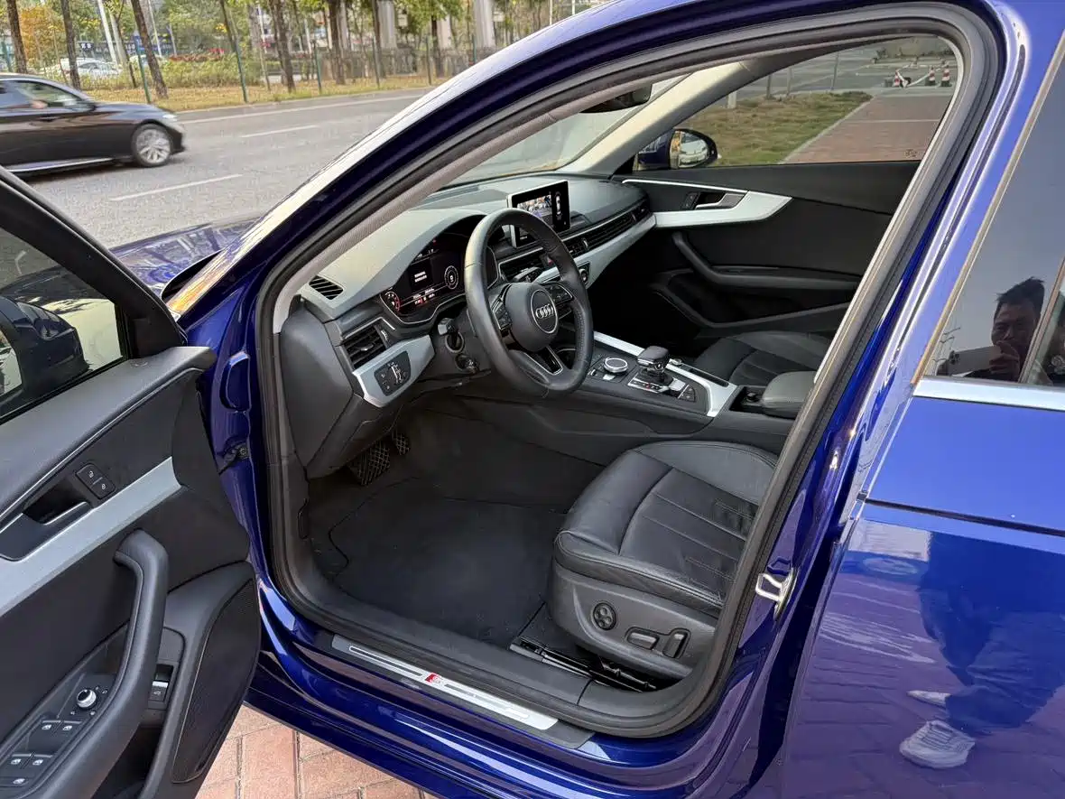 Audi A4L 2019 40 TFSI Fashion (China V) фото 4