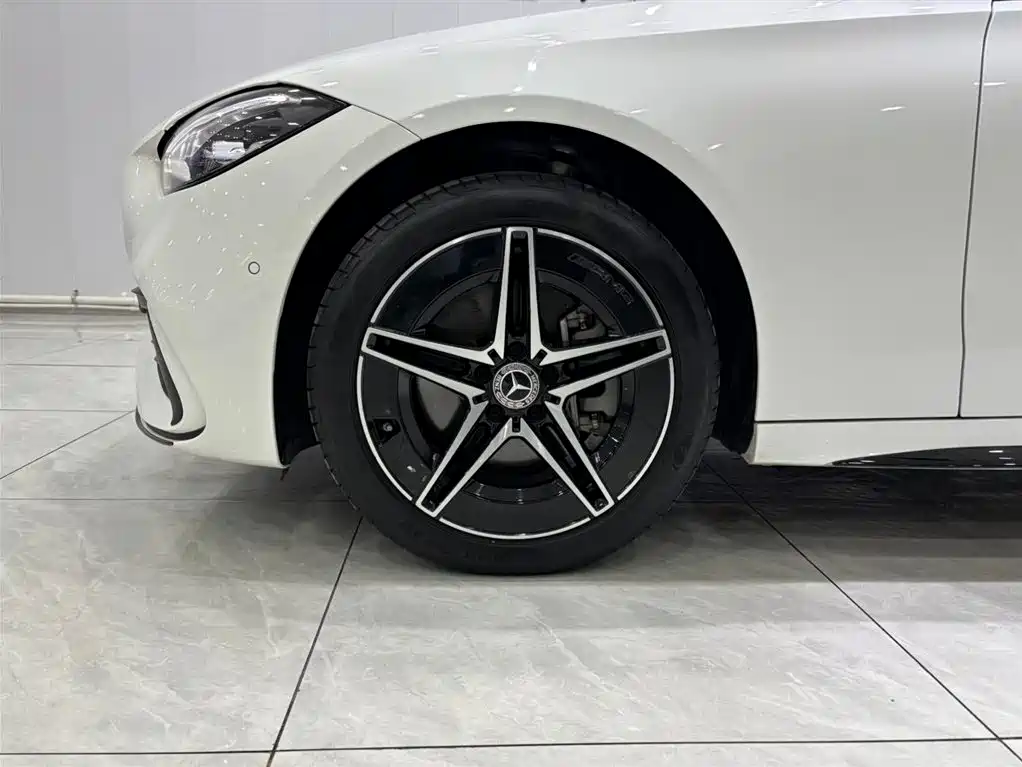 Mercedes-Benz C-Class 2025 C 260 L Night Sport Edition фото 15