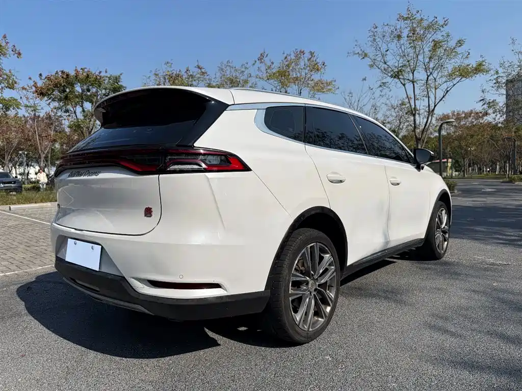 BYD TANG