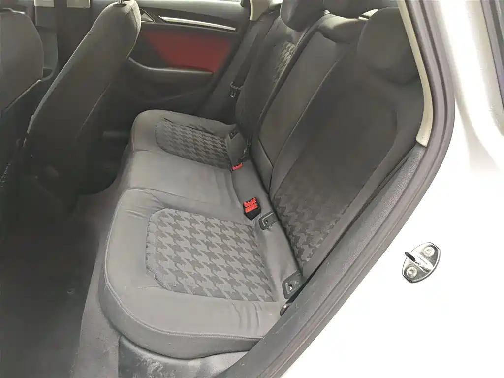 Audi A3 2016 Limousine 35 TFSI Progressive фото 14