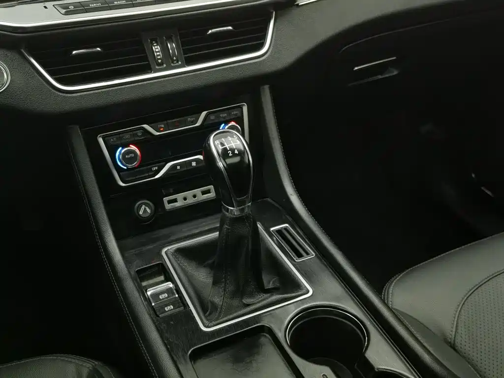 Photo 13 - Zotye T600 Coupe