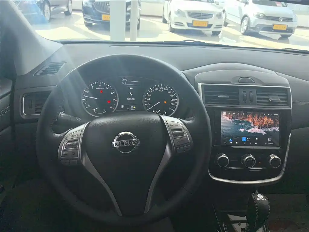 Nissan Tiida 2023 2024 1.6L CVT Smart Drive Edition