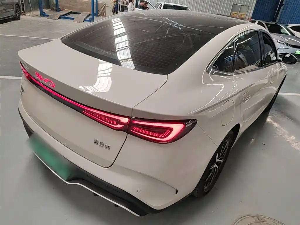 BYD Seal 06 New Energy 2024 DM-i 120KM Honor фото 7
