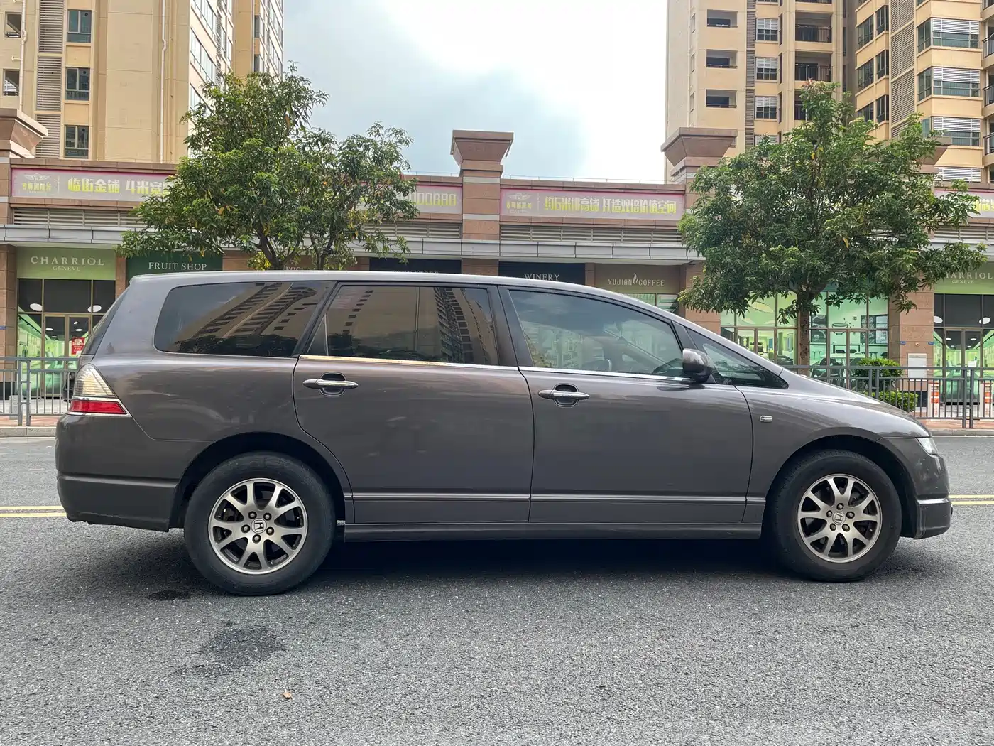 Фото 5 - Honda Odyssey