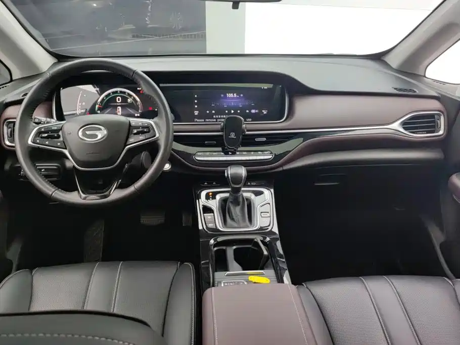 GAC Trumpchi Trumpchi M6 2025 2023 PRO 270T DCT Luxury Edition