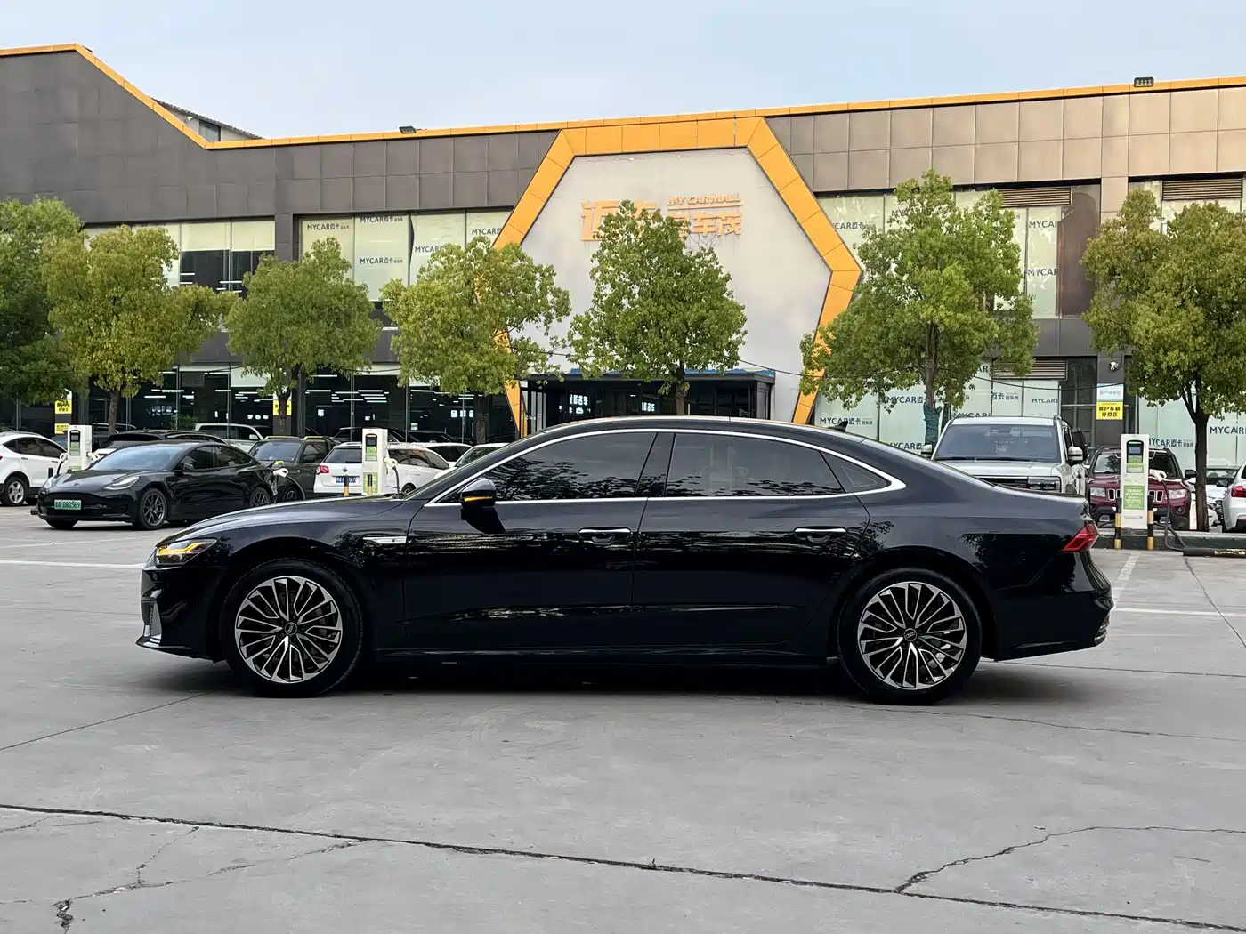 Audi A7L 2024 45 TFSI Luxury фото 5