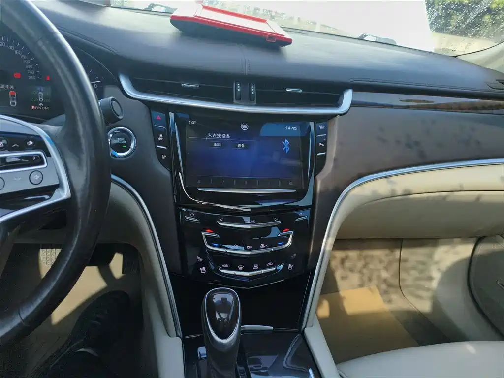 Cadillac XTS 2014 28T Luxury Edition фото 13