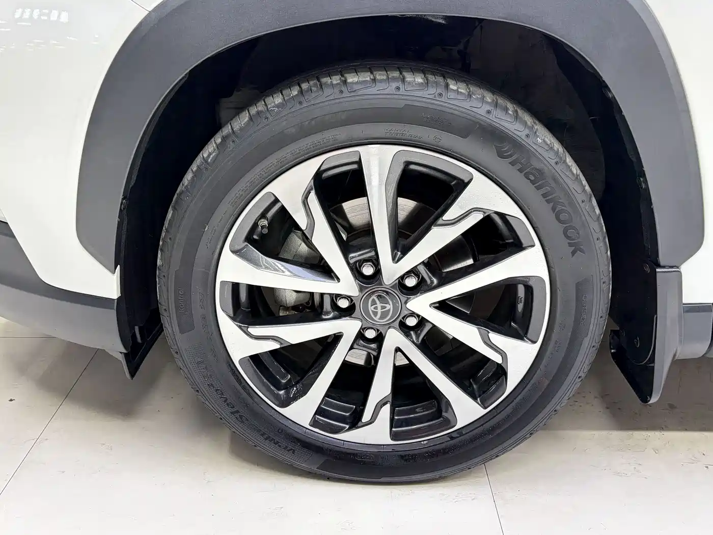 TOYOTA COROLLA SHARP AMPLIFIER