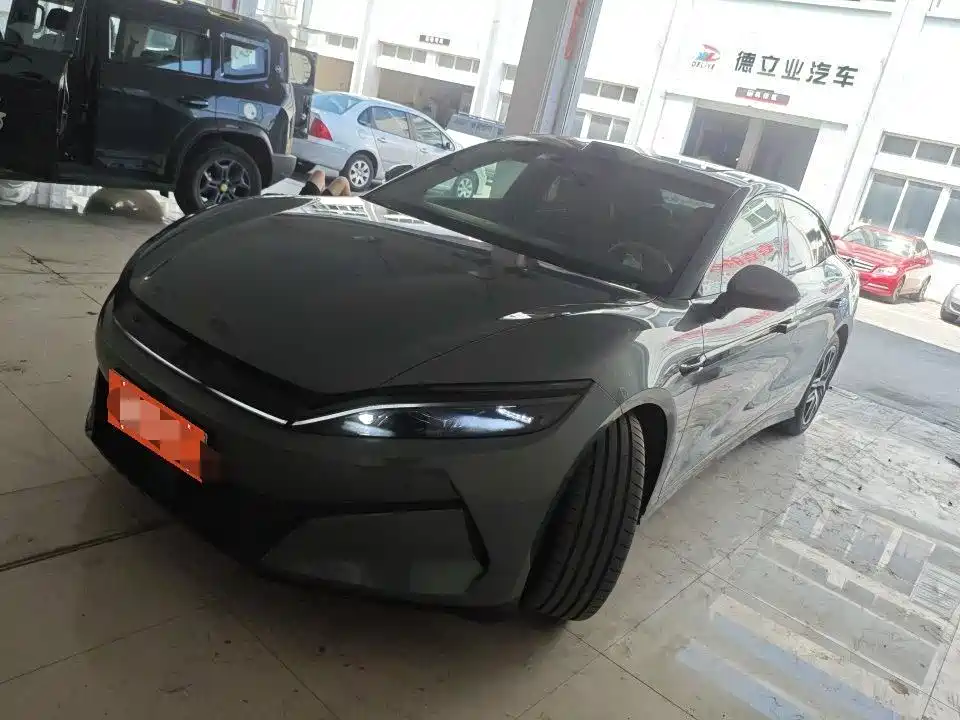 BYD Han L
