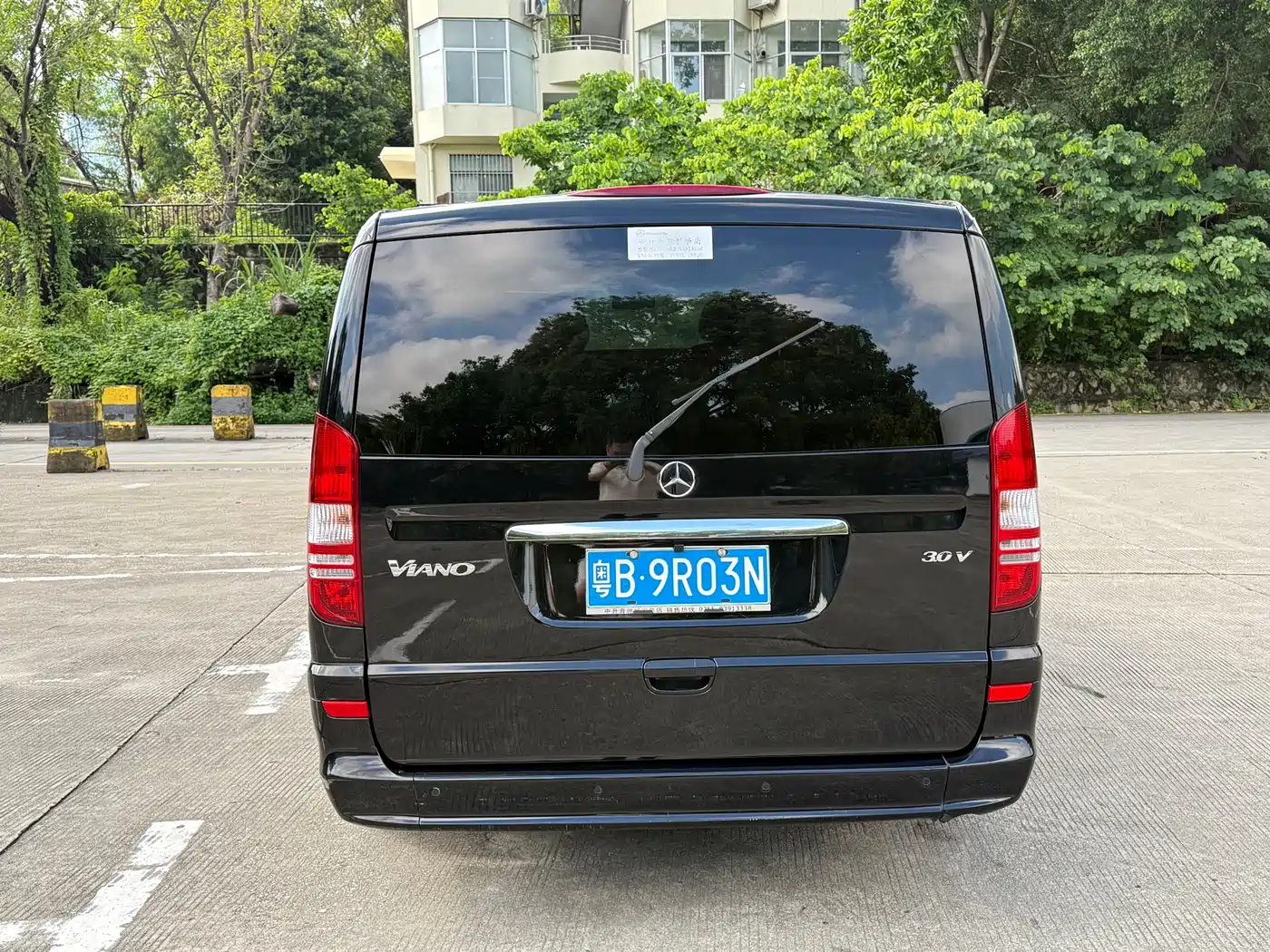 Mercedes-Benz Viano 2013 3.0L Privilege Edition фото 19