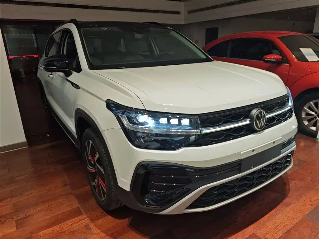Volkswagen Tharu 2024 300TSI 2WD Moon Premium Edition фото 20