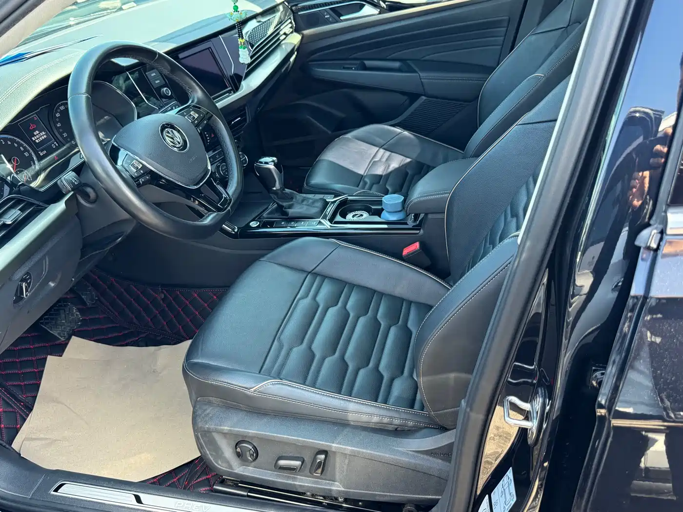 VOLKSWAGEN PASSAT NEW ENERGY