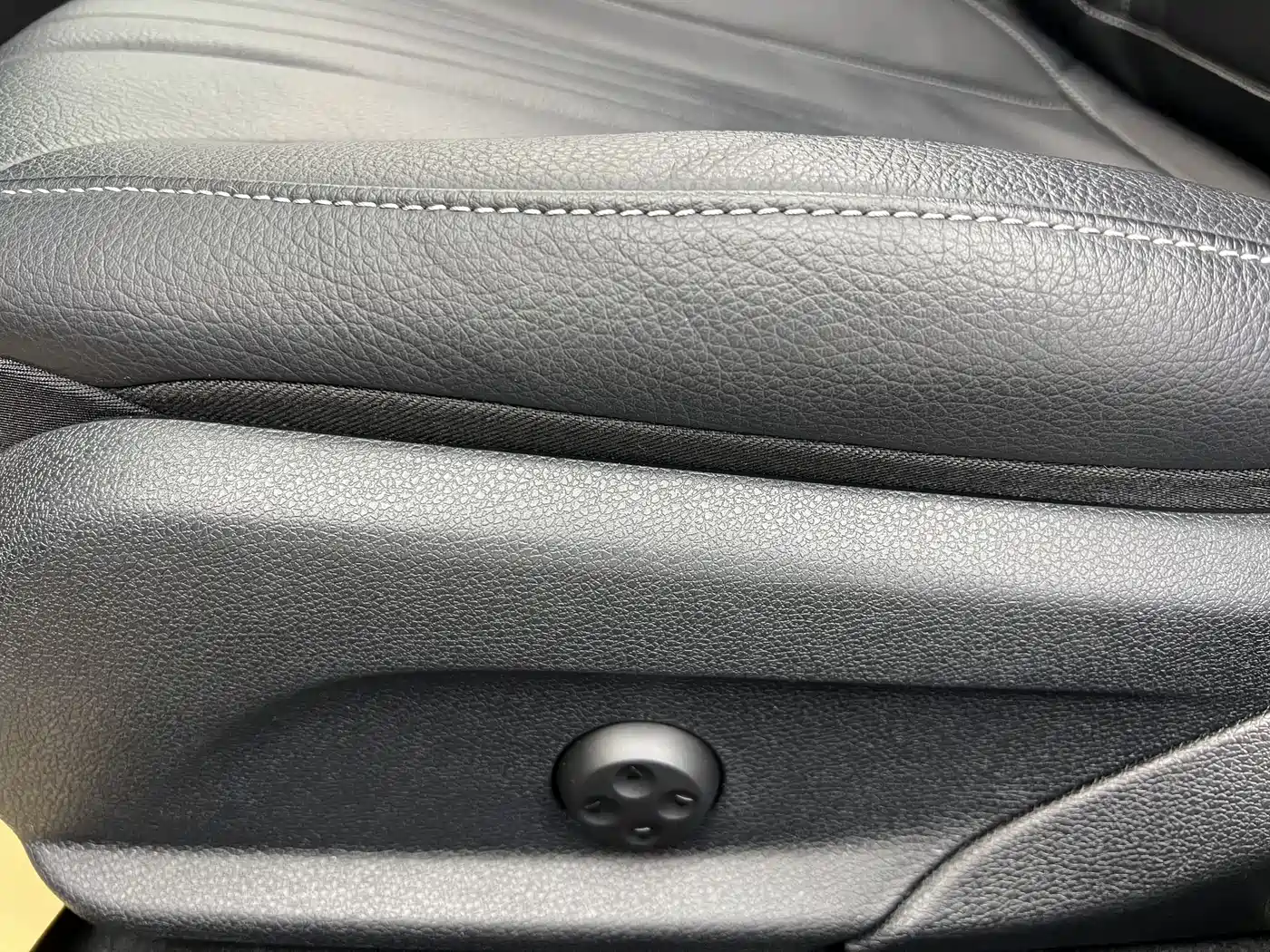 Mercedes-Benz CLS 2021 CLS 300 Luxury фото 14
