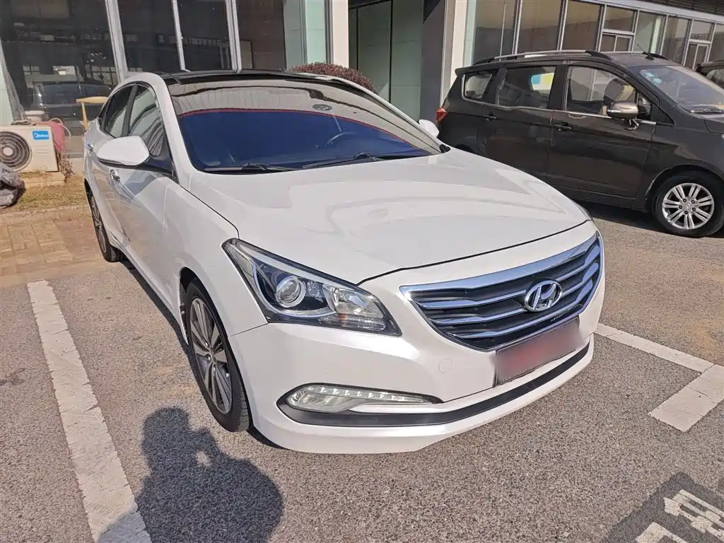 Hyundai Mistra 2014 1.8L Auto Premium DLX фото 3