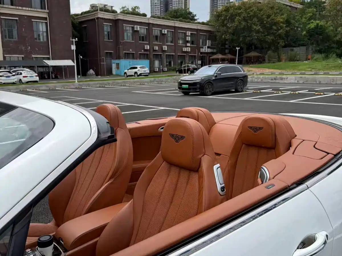 Bentley Continental 2013 2012 4.0T GTC V8