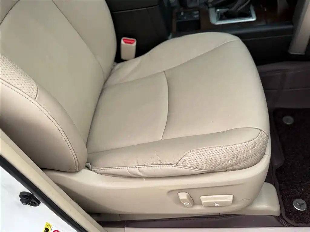 Toyota Prado 2010 4.0L Automatic VX NAVI фото 26