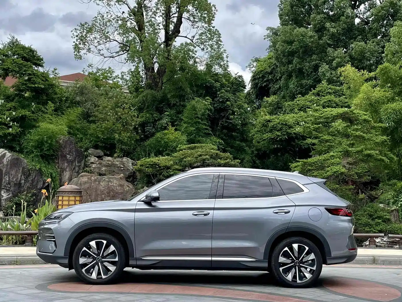 BYD Song PLUS PHEV 2024 Glory Edition EV 520km Premium фото 2