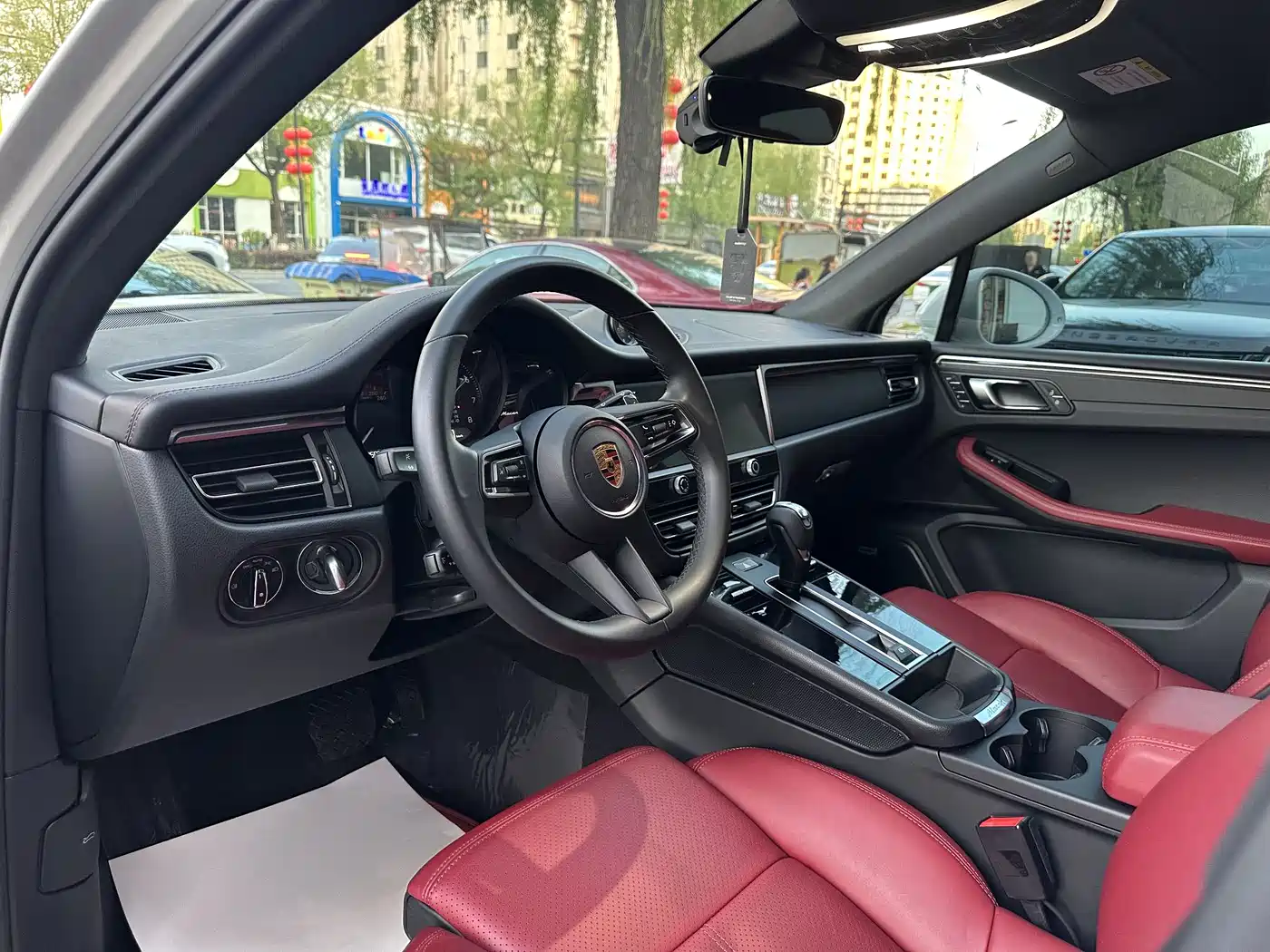 Porsche Macan 2022 Macan 2.0T фото 17
