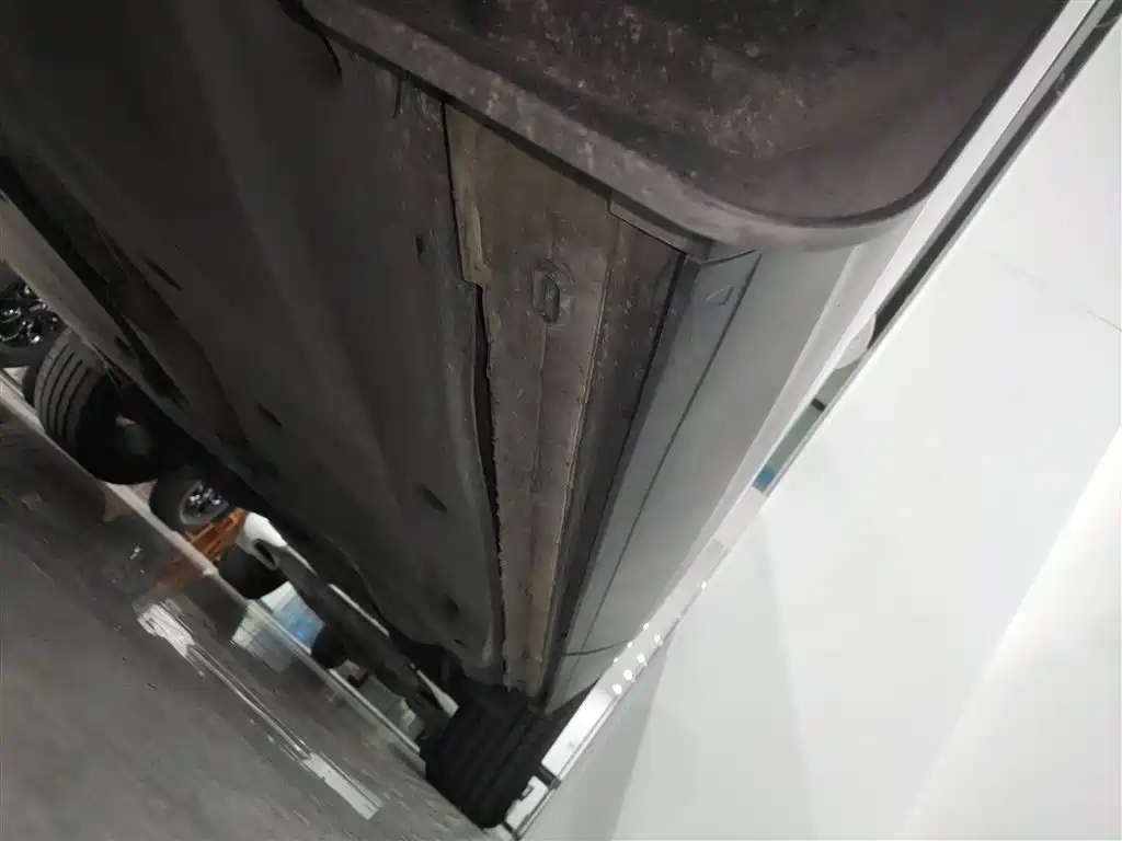 Volkswagen Tayron 2021 330TSI 2WD Luxury Smart Connect Edition фото 22