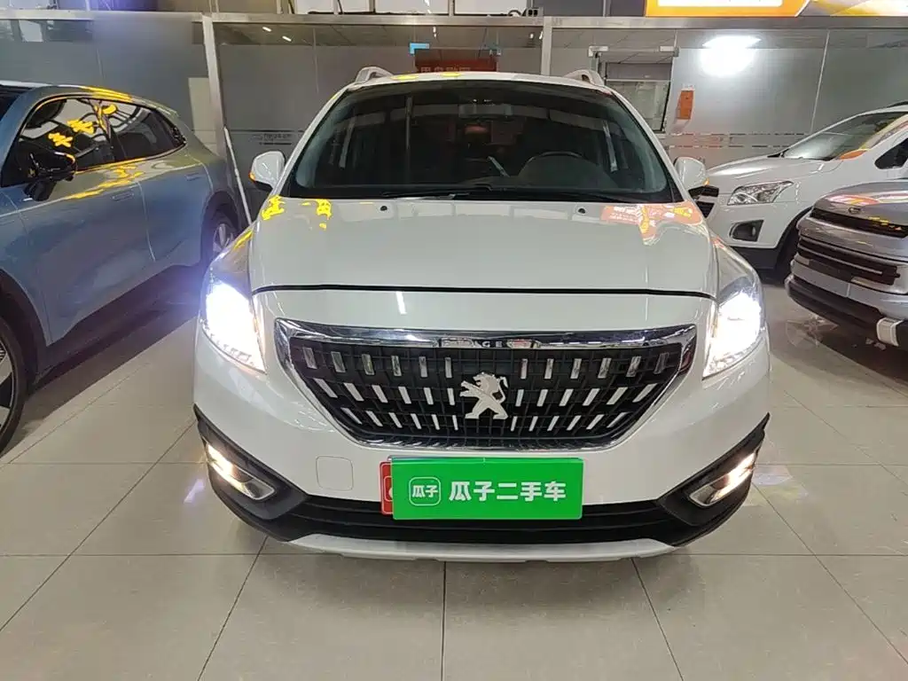 Peugeot 3008 2017 2016 2.0L Automatic Classic Edition