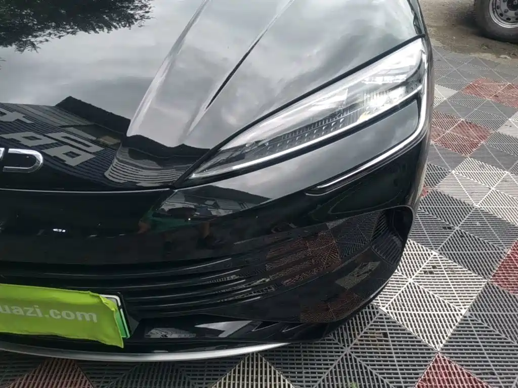 BYD Seal 2024 2024 Glory Edition DM-i 1.5L 121km Prestige