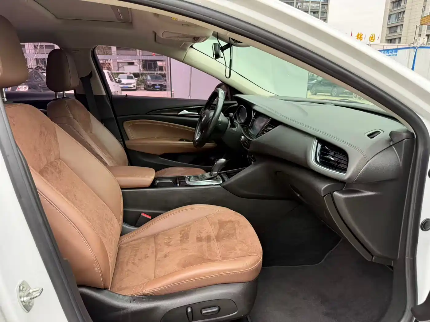 Buick Regal 2019 20T Elite China VI фото 9